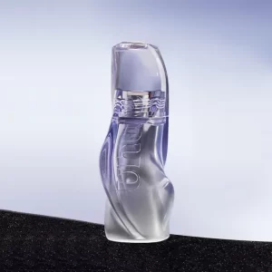 Сяючий блиск-глазур Uhue On Stage Series 6D Diamond Mirror Lip Glaze